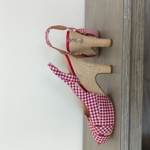 Penthouse Red/White peep-toe Wedge heel